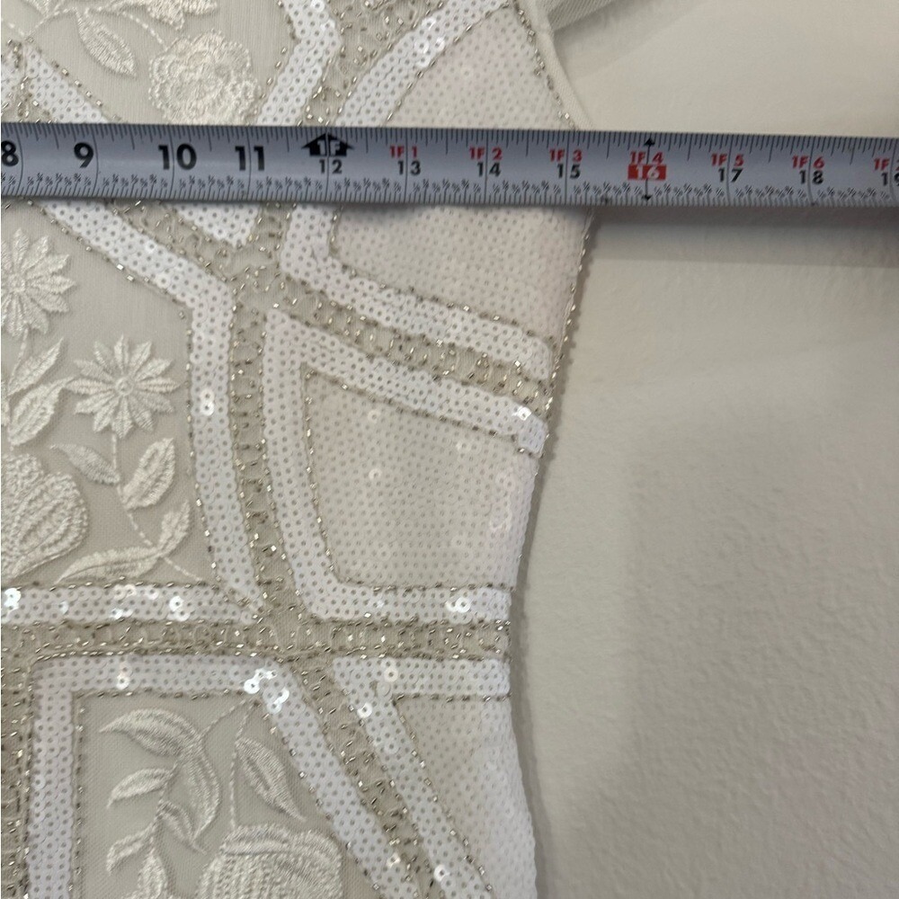 Lulus White Sequin Beaded Embroidered Bodycon Mini Dress Size‎ Small (730) - Picture 10 of 15